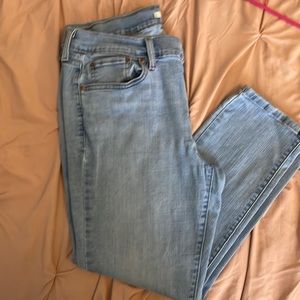 Boyfriend Levi jeans, 32